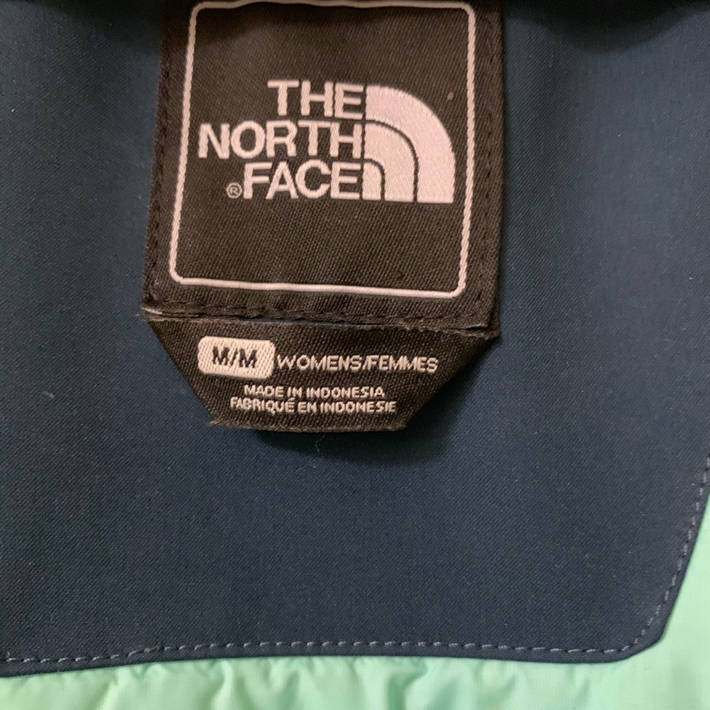 North Face Jacket - image 6